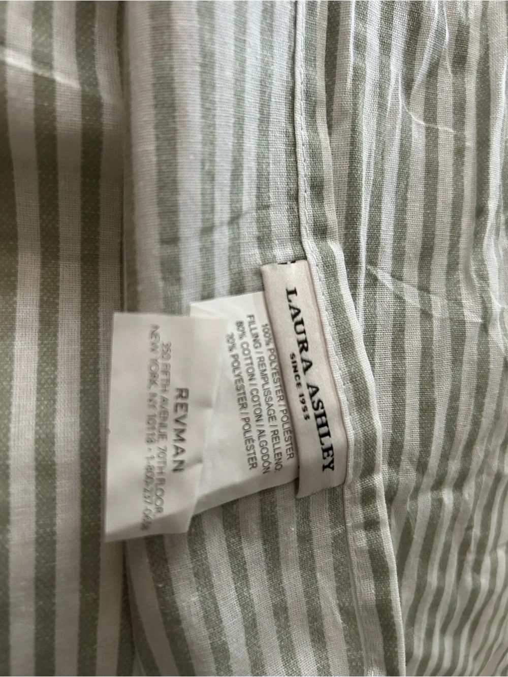 Laura Ashley - Twin Quilt Set, for Everyday Home Use, Soft Comfortable Design